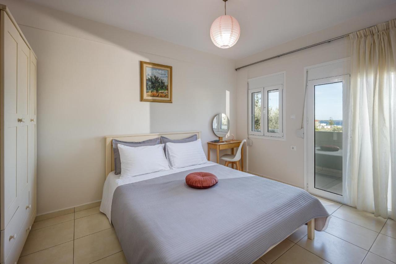 4 Seasons Villa-Sea View 赫索尼索斯 外观 照片